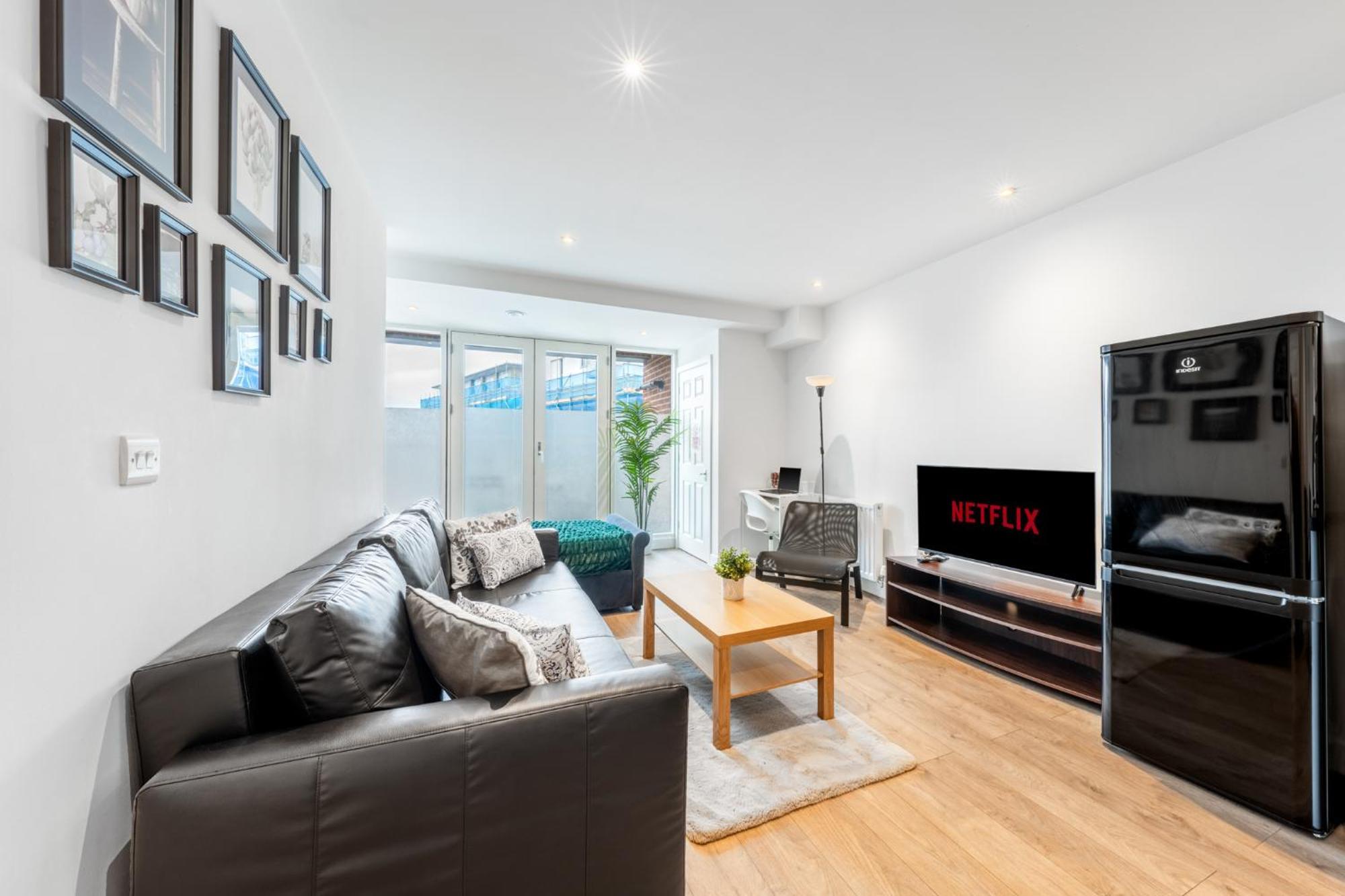 London Edgware Station Apartman Kültér fotó
